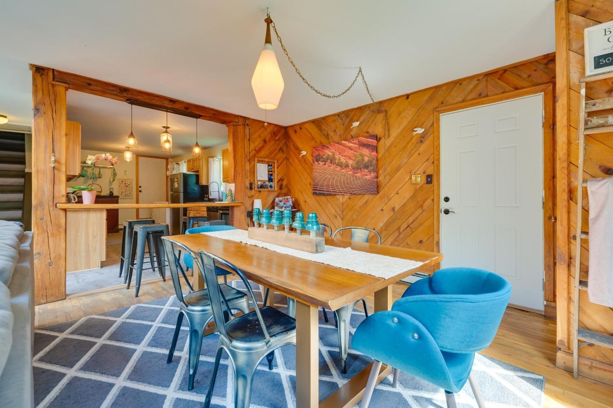 Stunning Golden Home With Deck About 35 Mi To Denver! Εξωτερικό φωτογραφία