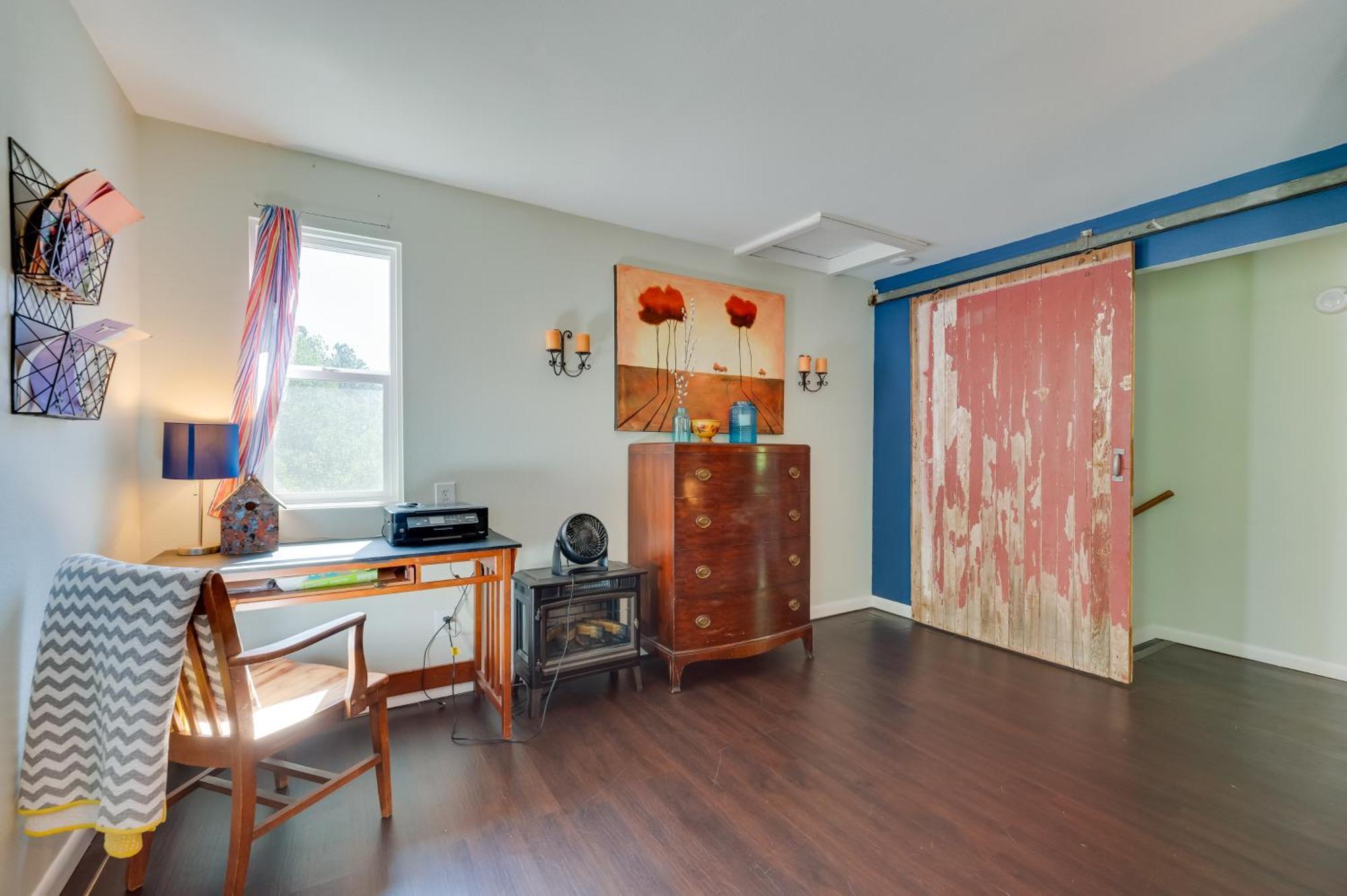 Stunning Golden Home With Deck About 35 Mi To Denver! Εξωτερικό φωτογραφία